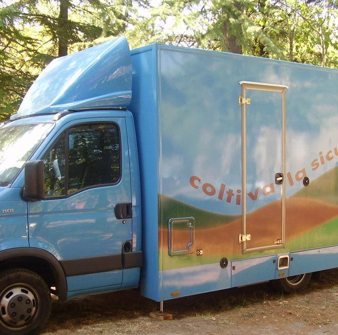 Arriva il camper della sicurezza 