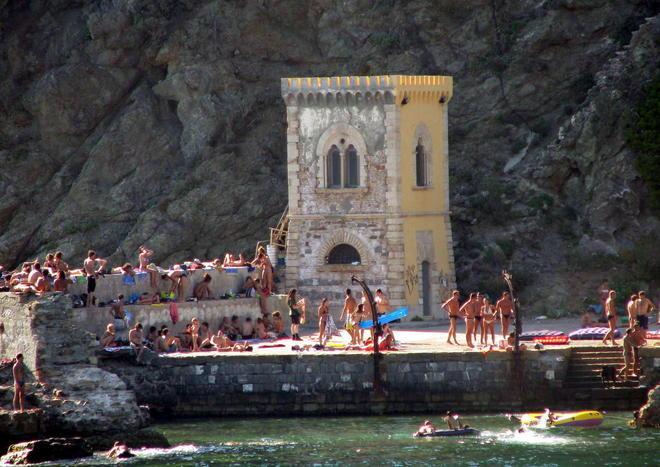 «Quel castello poteva essere nostro» 
