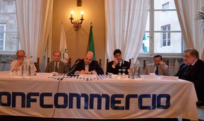 Meno soldi spesi in sicurezza, ma ci saranno più vigili in città