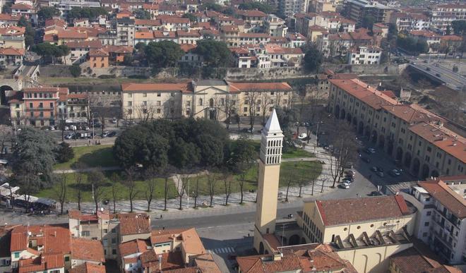 Nell’ovale del Valentini la “Versiliana” pratese 