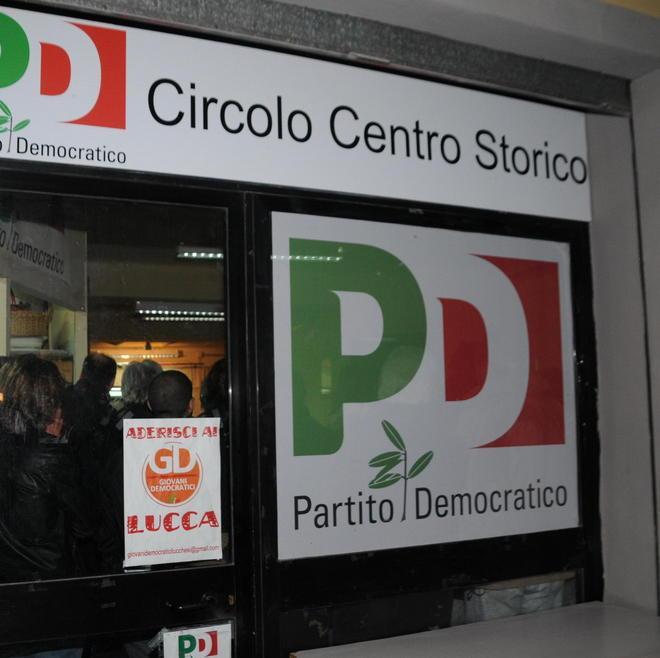 Il sindaco risponde ai lettori del Tirreno 