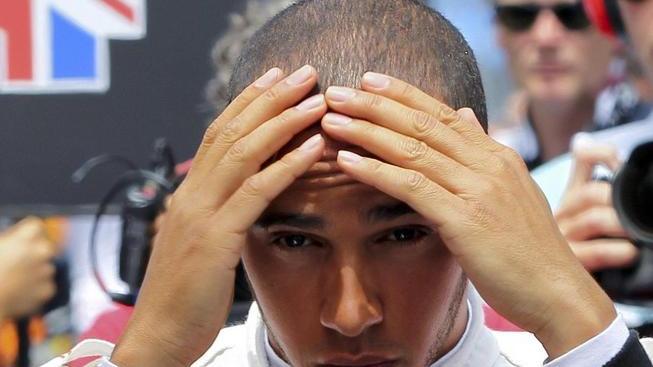 Delusione Hamilton «Stiamo lasciando troppi punti agli altri»