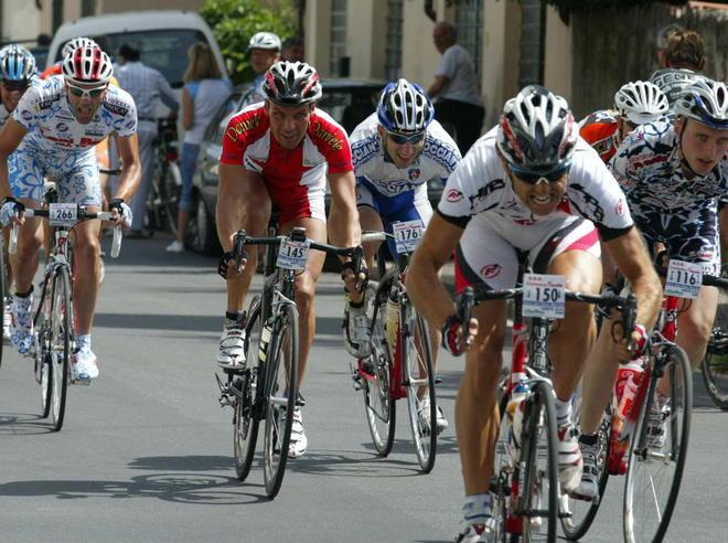 Oltre 700 ciclisti per il Giro dei 2 bacini 
