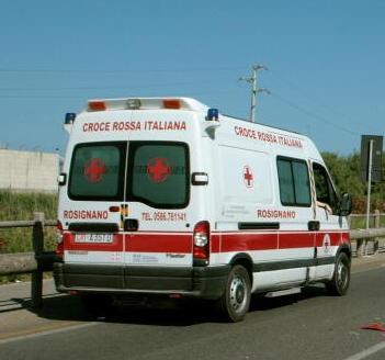 Auto tamponata dall’ambulanza 