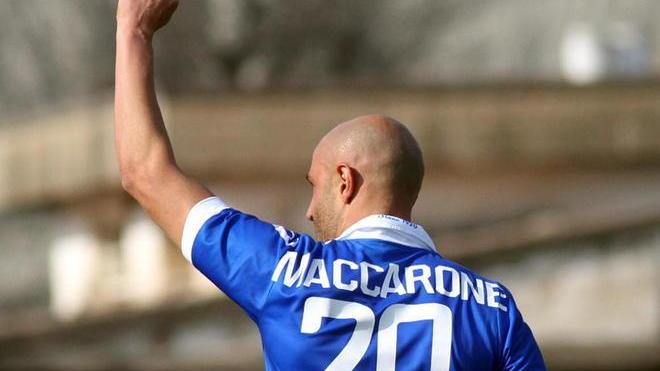 Papà Maccarone scopre di avere una spinta in più