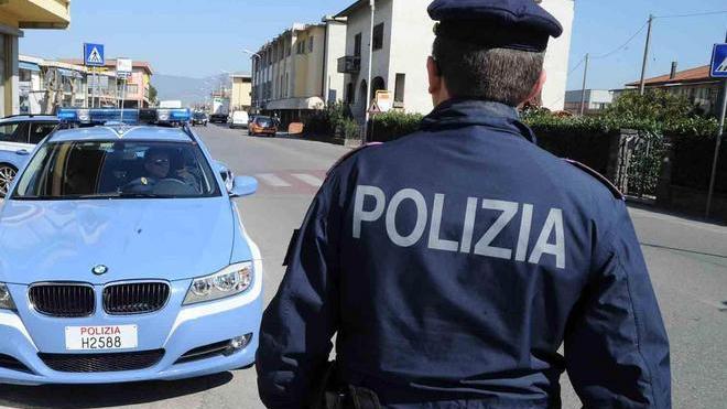 Calcio in faccia alla fidanzata: denunciato