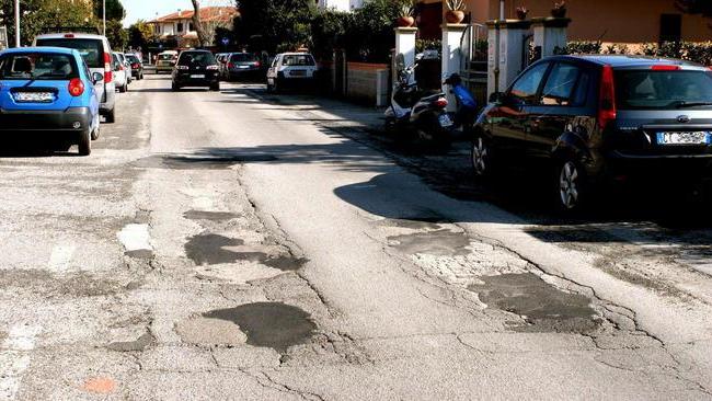 Si asfaltano 39 vie: pronto l’appalto da 1 milione di euro