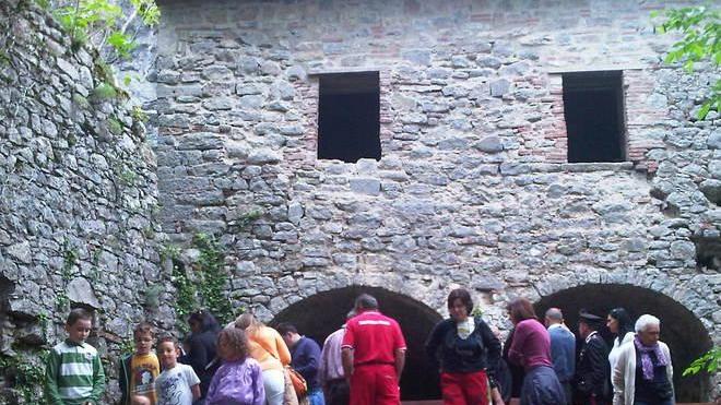 Inaugurato un sentiero a Roccalbegna