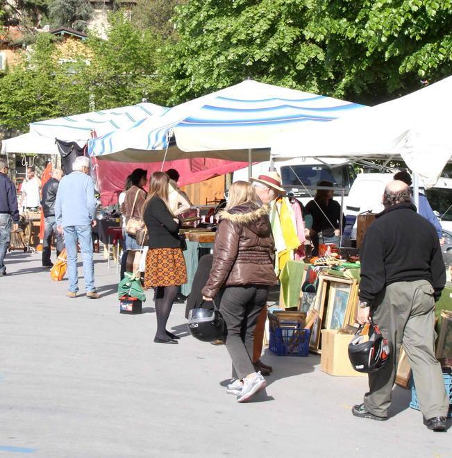 Il mercatino antiquario torna in centro