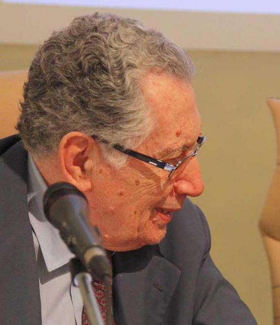 «La Chirurgia resti a Massa oppure stop gli accorpamenti» 