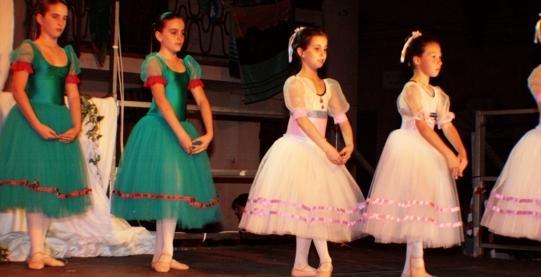 “Danza di donna” al teatro Concordi