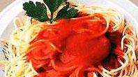 Sulla tavola dei giocatori servita anche la pasta italiana