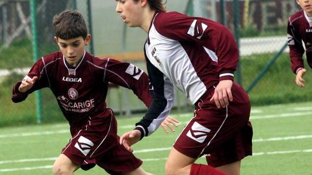 Più soldi a chi fa giocare i giovani