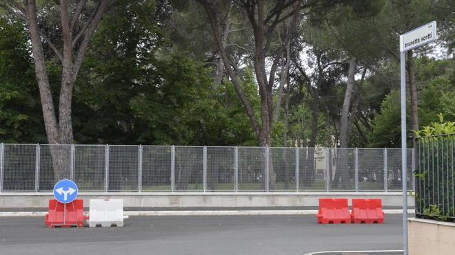 Funzionario accusa l’Ente: «Risposte sconcertanti»
