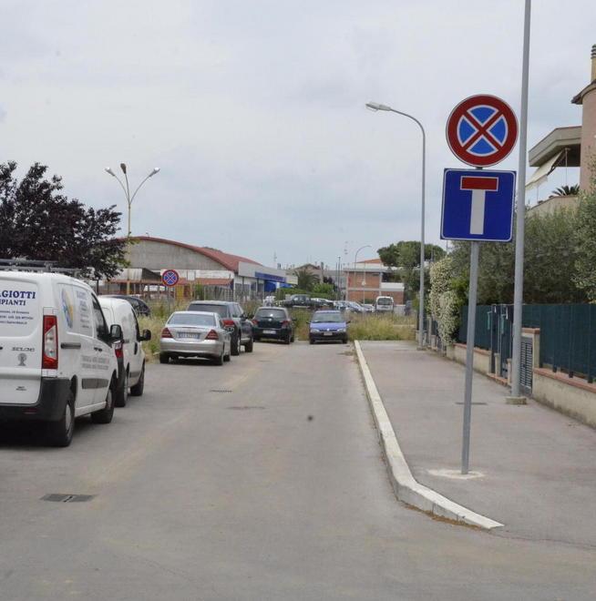Una strada dimenticata dal Comune 