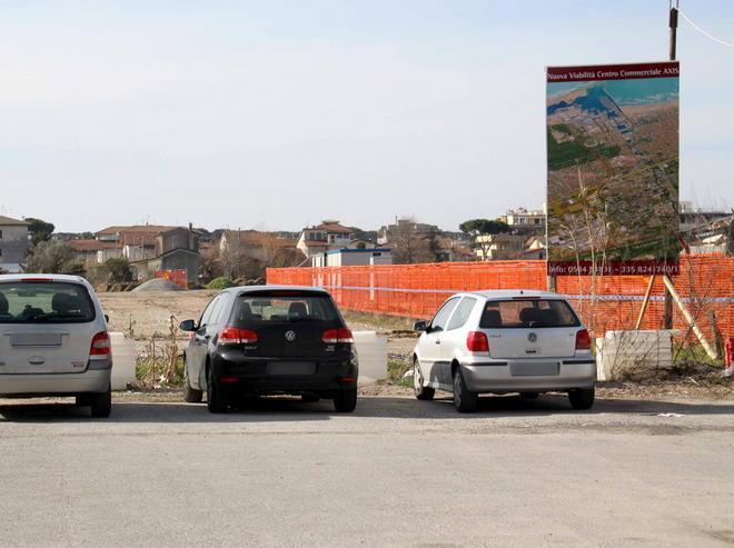 Asse, Varia denuncia: fatture non pagate