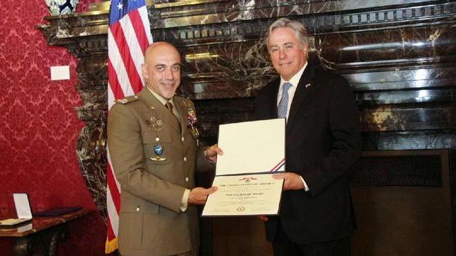 Gli Usa premiano il generale Masiello