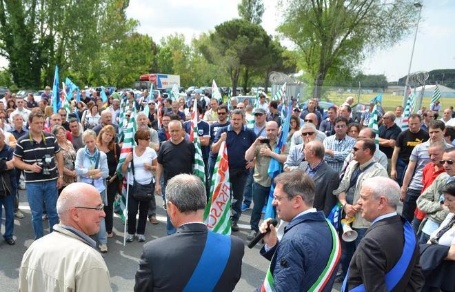 Camp Darby, il comando incontrerà i sindacati 