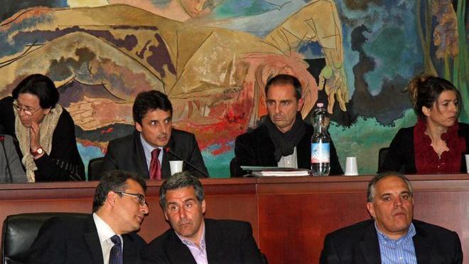 Decoro urbano, il Regolamento salta