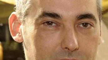 Artigiano se ne va da casa la famiglia lancia l’allarme
