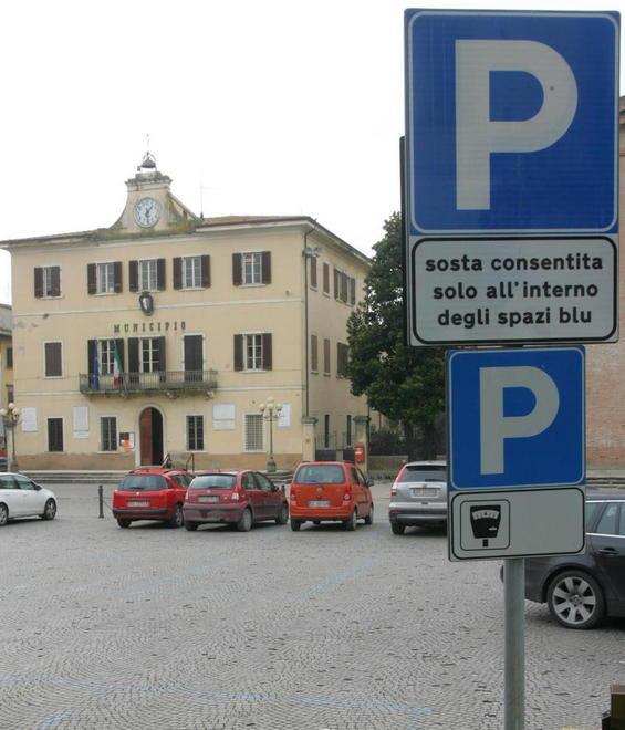 Divieti di sosta straordinari per consentire le modifiche al traffico 