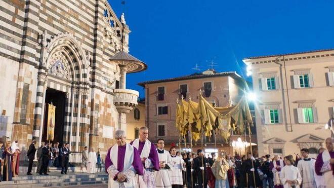 «Favorire il lavoro e il bene comune» Monito del vescovo