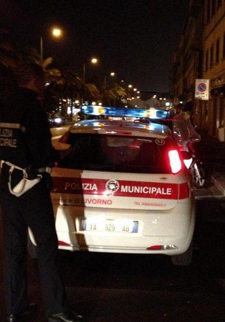 Sosta selvaggia in Venezia e in centro: duemila multe 