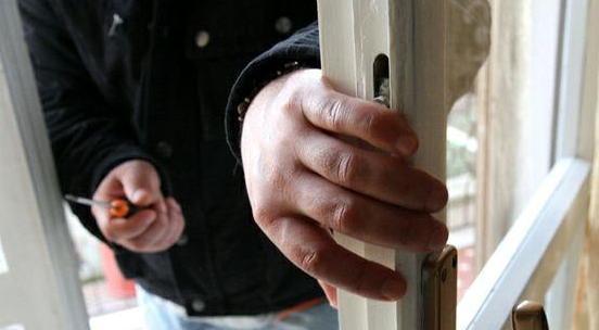 Furto sventato in una casa a Sarzanello