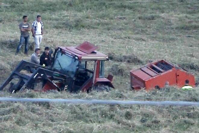 Muore incastrato negli ingranaggi di un macchinario agricolo 