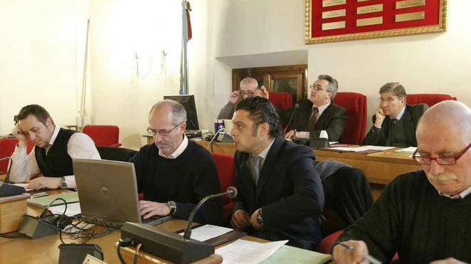 Il Pdl all’attacco «Panattoni dimettiti siamo allo sfacelo»