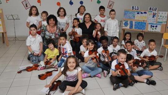 Note di violino e chitarra alle Guerrazzi