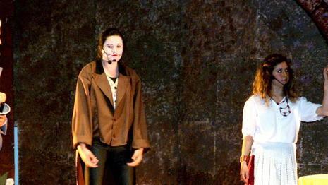 Il teatro secondo i ragazzi del liceo: pioggia di applausi