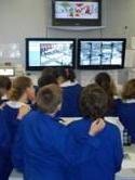 Gli alunni a lezione dai vigili urbani 