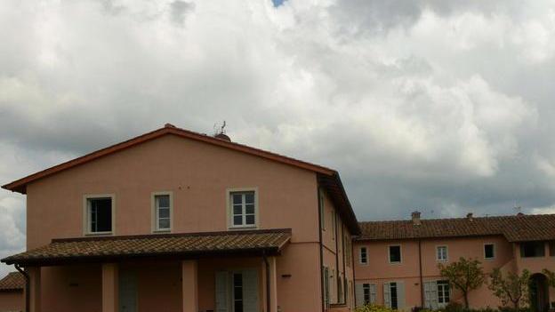 Fotografa la tua “Notte bianca” e vai a cena gratis con il Tirreno