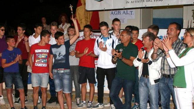 Sport, gag e solidarietà Una serata speciale ai Canottieri Solvay