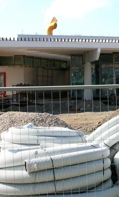 Biblioteca, per gli arredi serve una gara europea 
