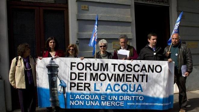 Autoriduzione della bolletta Raccolte altre 600 firme