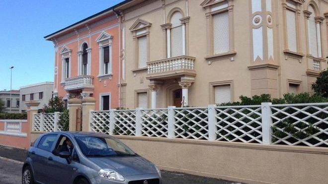 Sequestrati in casa da tre banditi