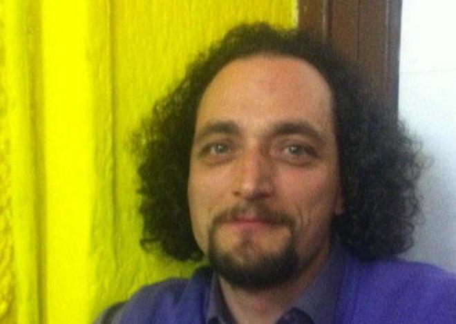 Pratesità con gli occhi a mandorla 