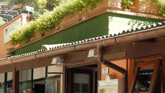 Apre oggi il bar del Tennis Club