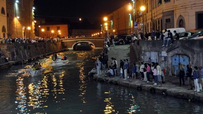 Fotografa la tua “Notte Blu” e partecipa al nostro concorso