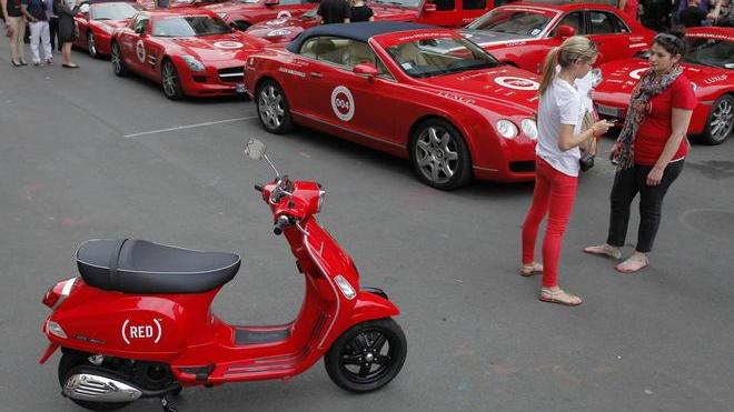 Vespa, due rosse all’asta per (Red)