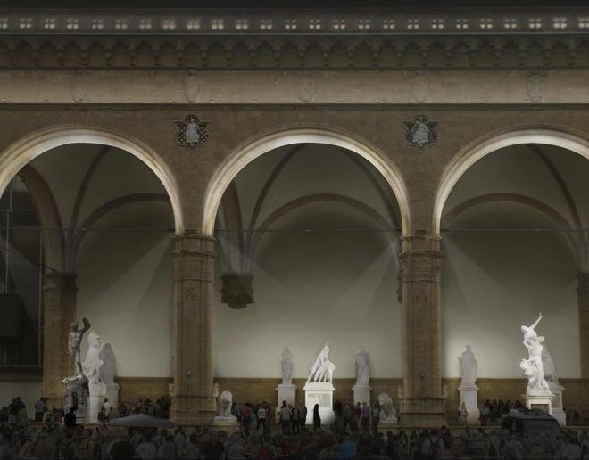 Rosignanese illumina la Loggia dei Lanzi 