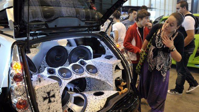 Nasce un club che trasforma le auto