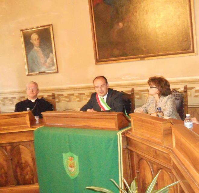 Prefetto in visita «Istituzioni vicine alla collettività» 