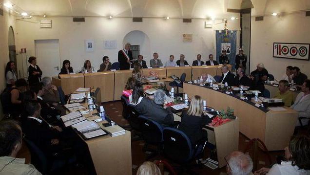 Dal Pdl una proposta al Pd per salvare la giunta