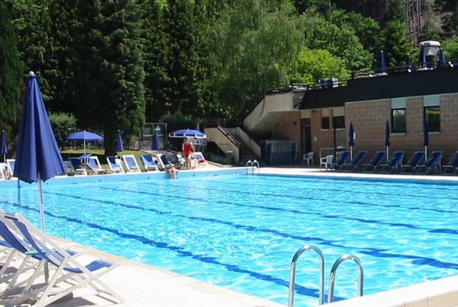 Riaperta la piscina, invariati i prezzi