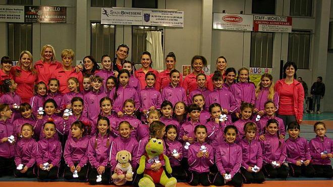 Festa per l’associazione ginnica Arcobaleno
