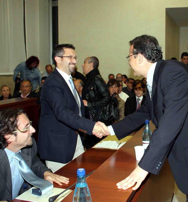 «Il sindaco governa con l’opposizione» 