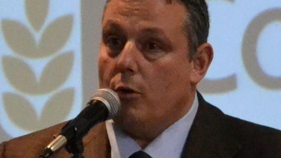 «Costretti a vendere in anticipo il grano»